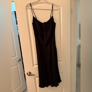 Wilfred Black Spaghetti Strap Top